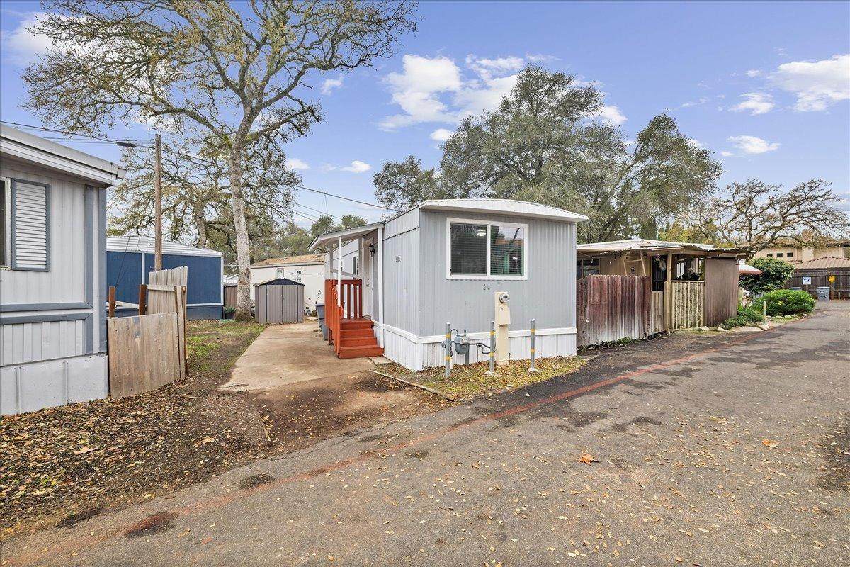 8880 Auburn Folsom - Photo 1