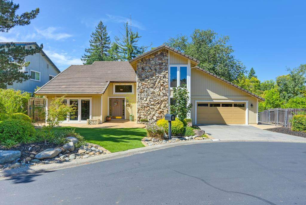 9136 Junewood Lane - Photo 1