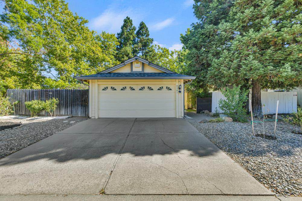 9301 Ivydale Circle - Photo 1