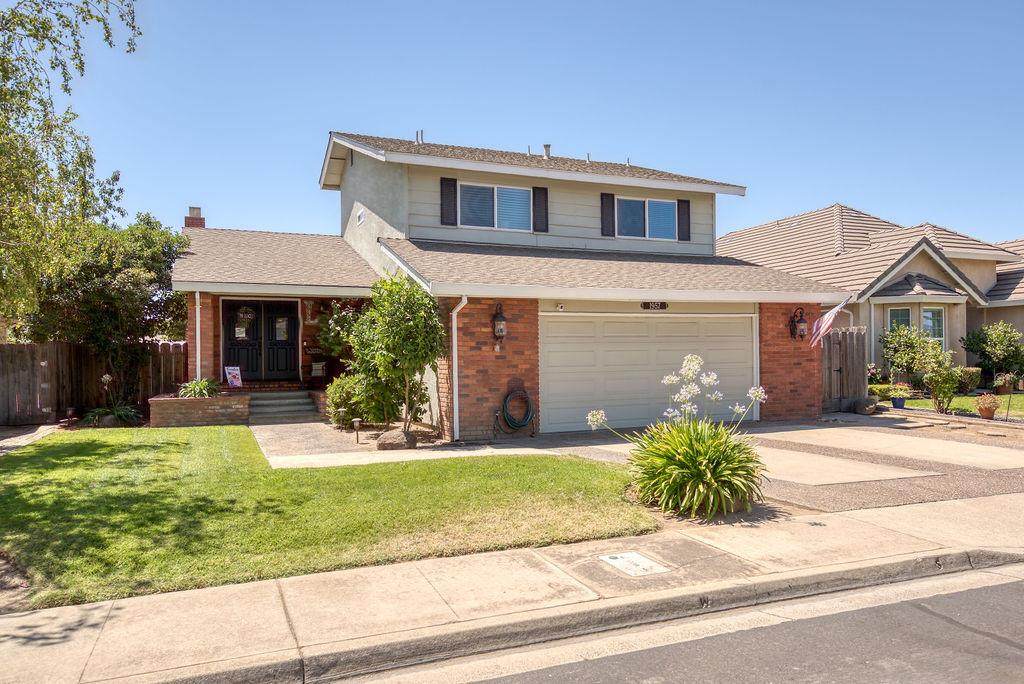 1957 Blue Spruce Drive - Photo 1