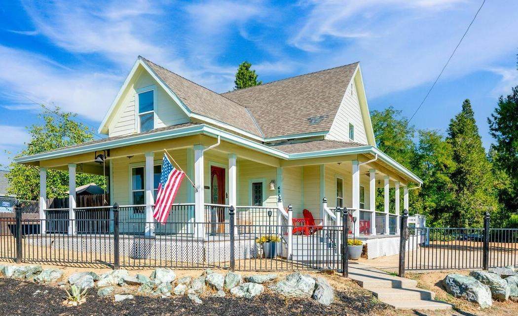 6313 State Highway 193 - Photo 1