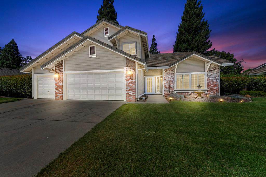 8609 Briarbrook Circle - Photo 1