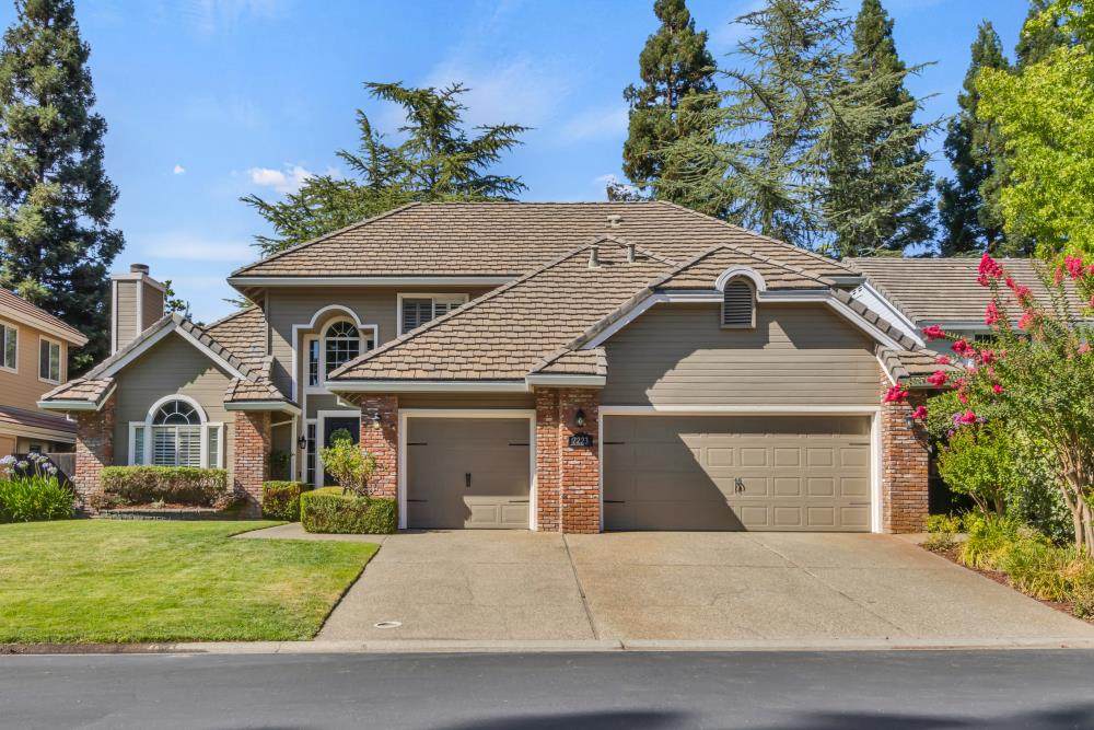 2223 Banbury Circle - Photo 1