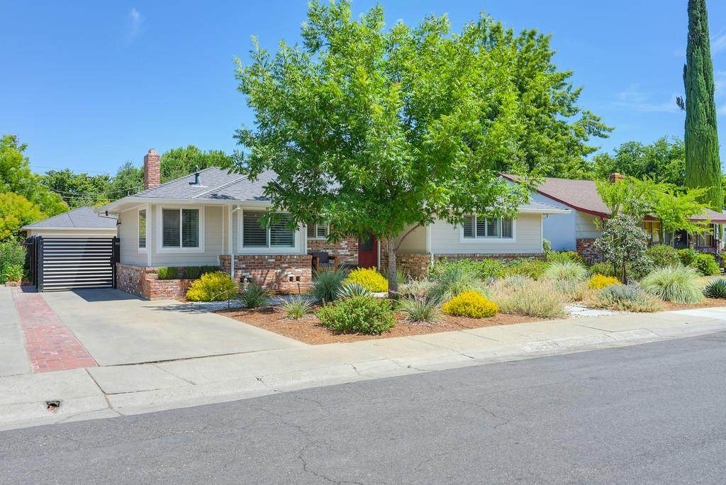 5861 Brandon Way - Photo 1
