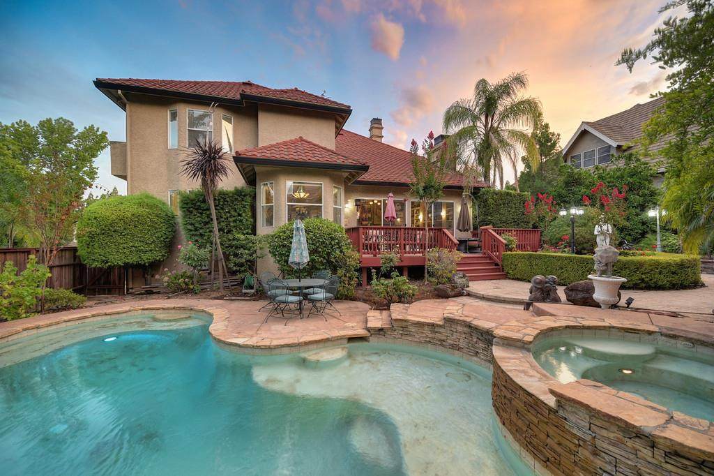 100 Hinkle Court - Photo 1