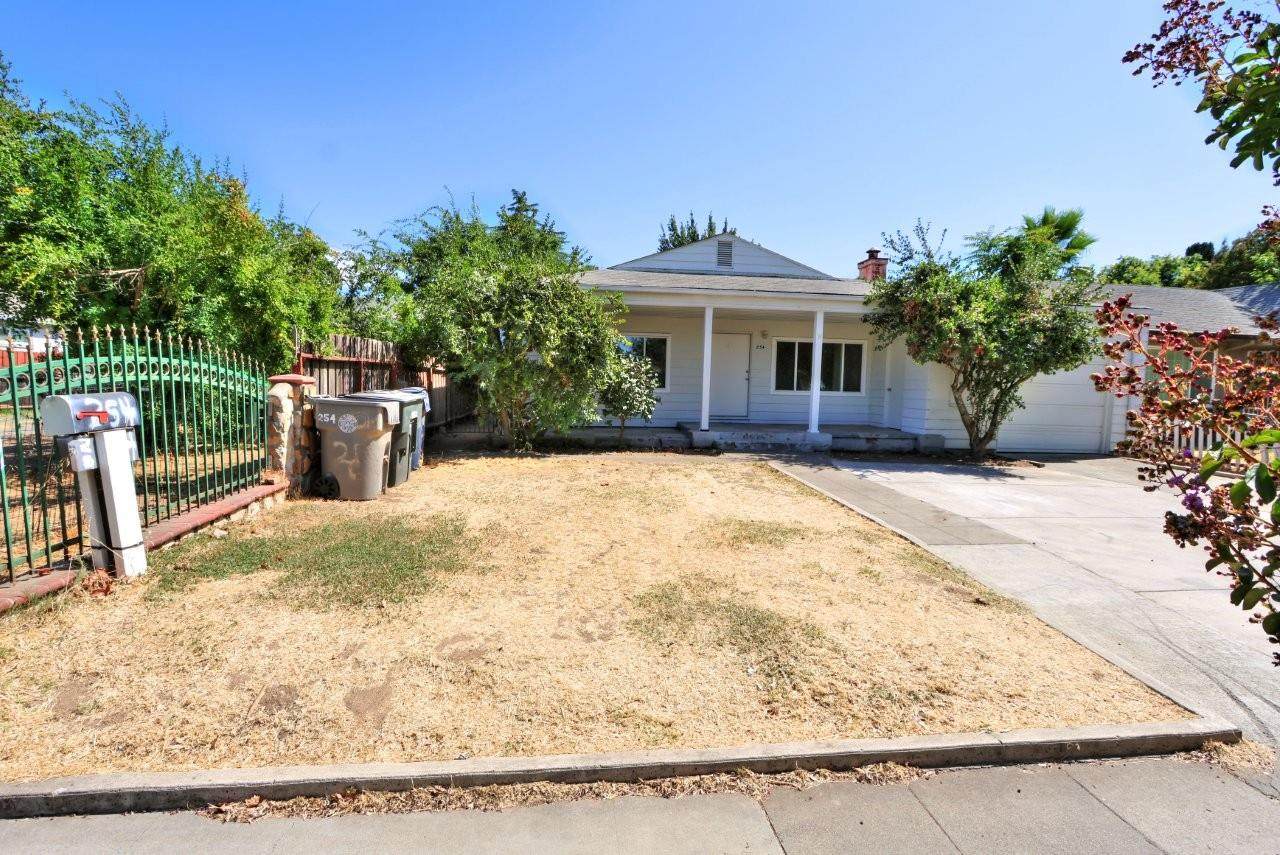 254 El Camino Avenue - Photo 1