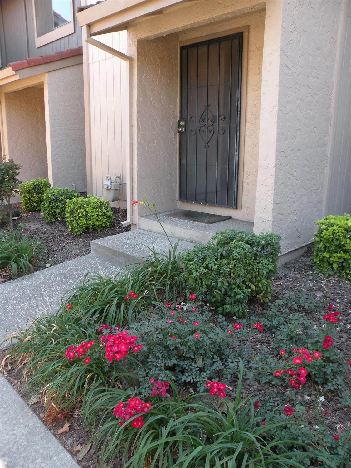 4045 Dale Road - Photo 1