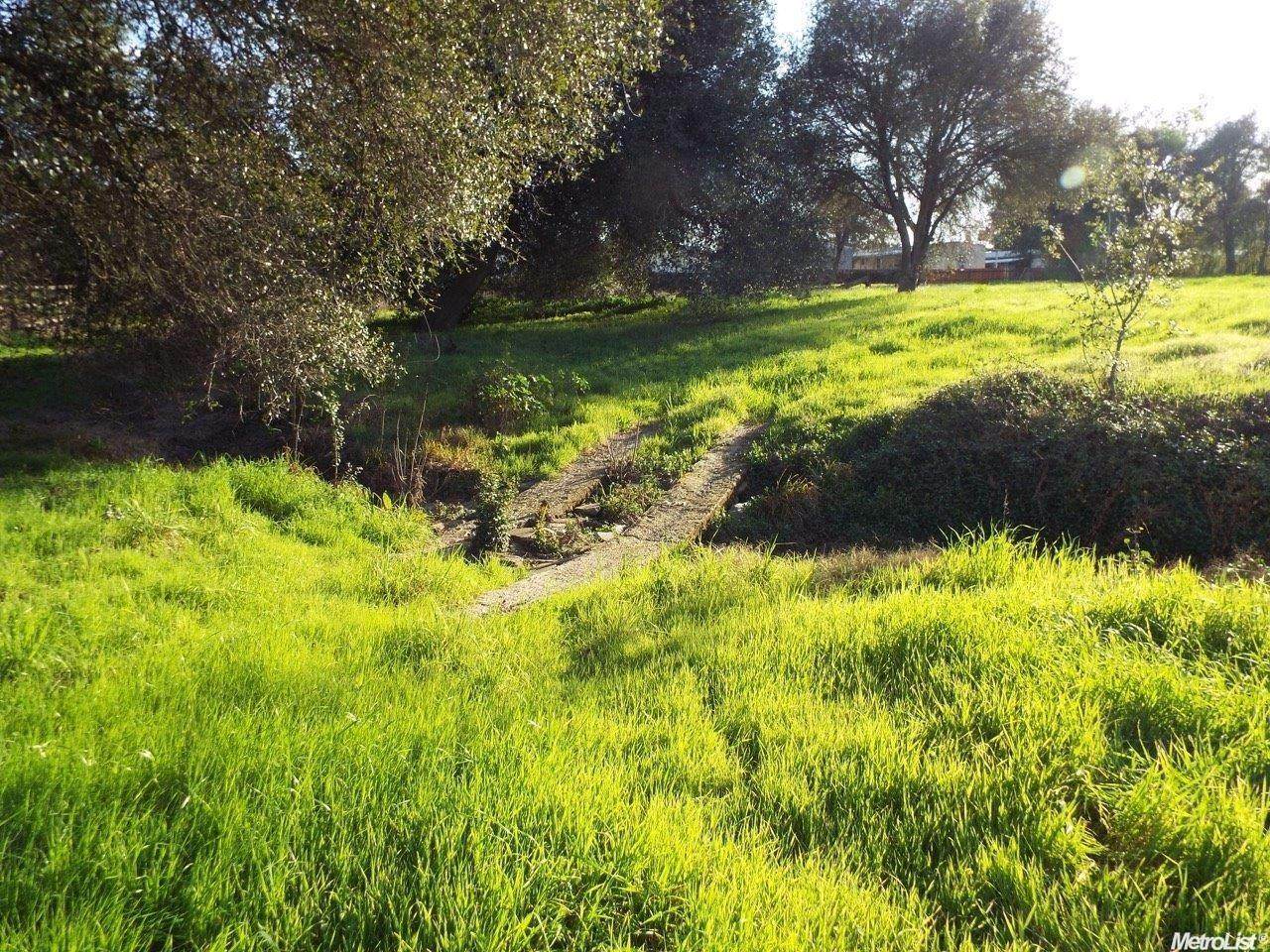 https://bt-photos.global.ssl.fastly.net/sacramento/orig_boomver_1_560931945-2.jpg