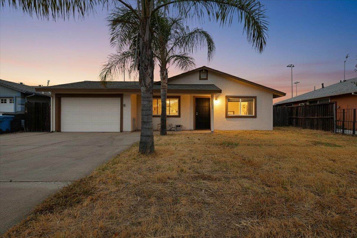 4361 Evelyn Drive - Photo 1