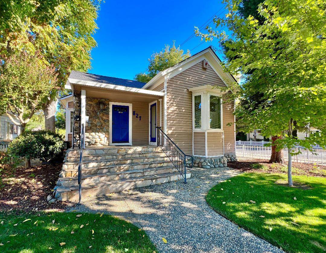 827 North Street - Photo 1