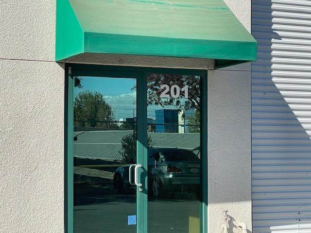 201 Darcy Parkway - Photo 1