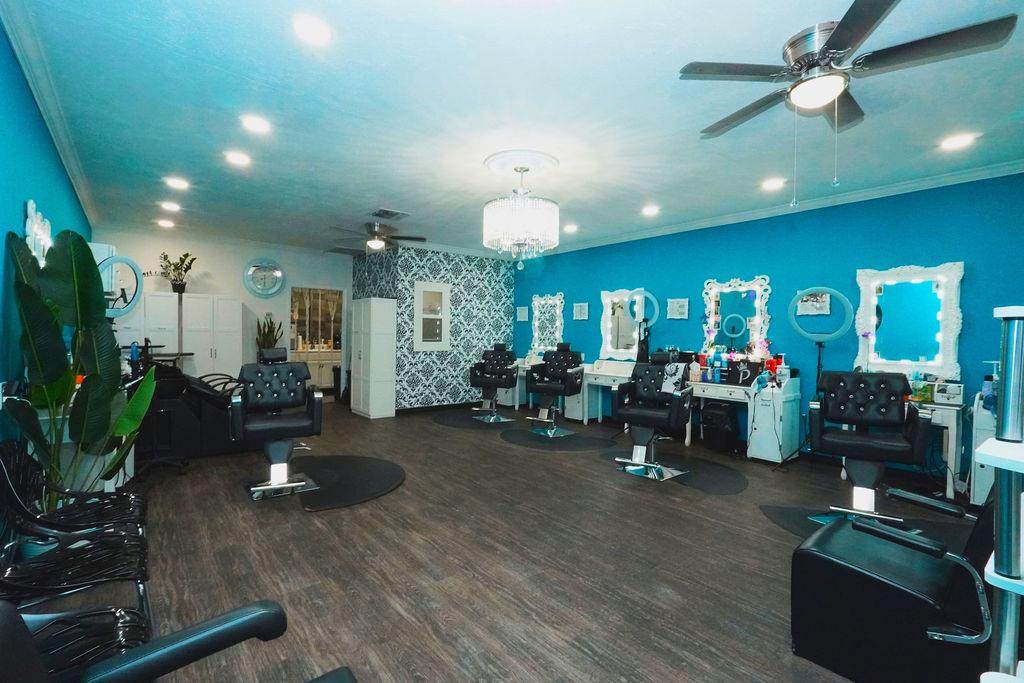 1009 Mchenry Avenue - Photo 1