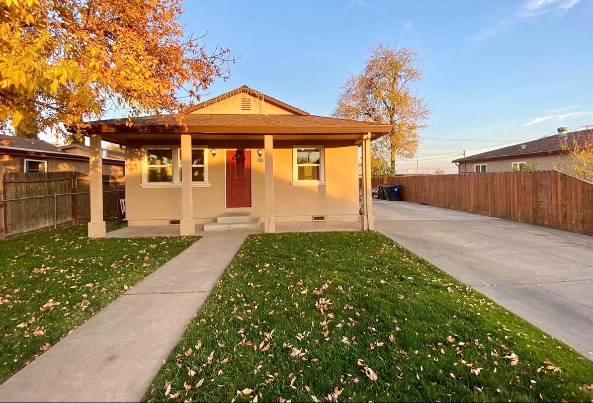 3812 Haywood Street - Photo 1