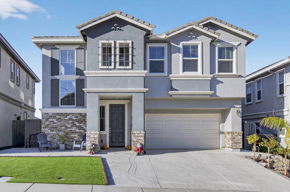 3115 Delano Dr - Photo 1