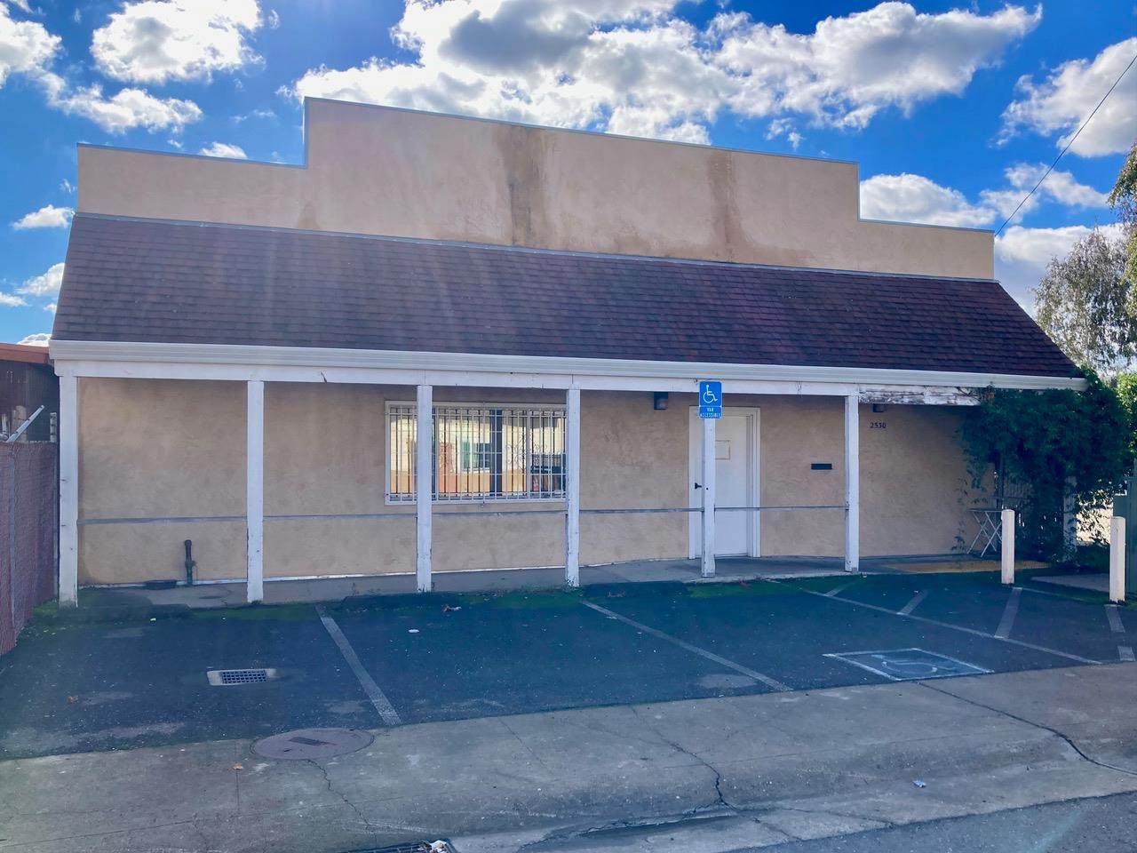 2530 Tesla Way - Photo 1