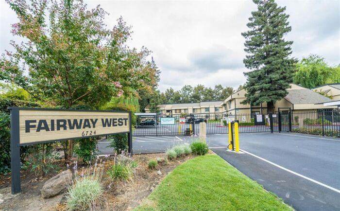 6724 Plymouth Road - Photo 1