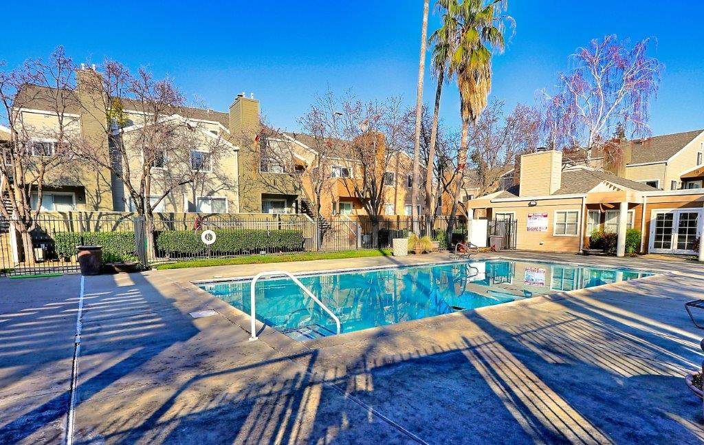 1019 Dornajo Way - Photo 1