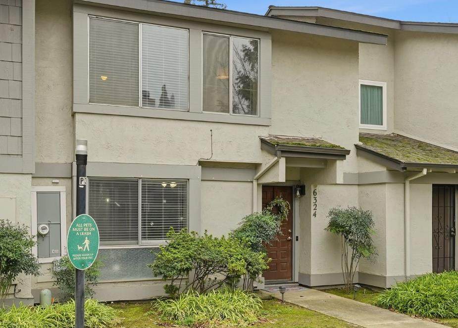 6324 Port Gibson Court - Photo 1