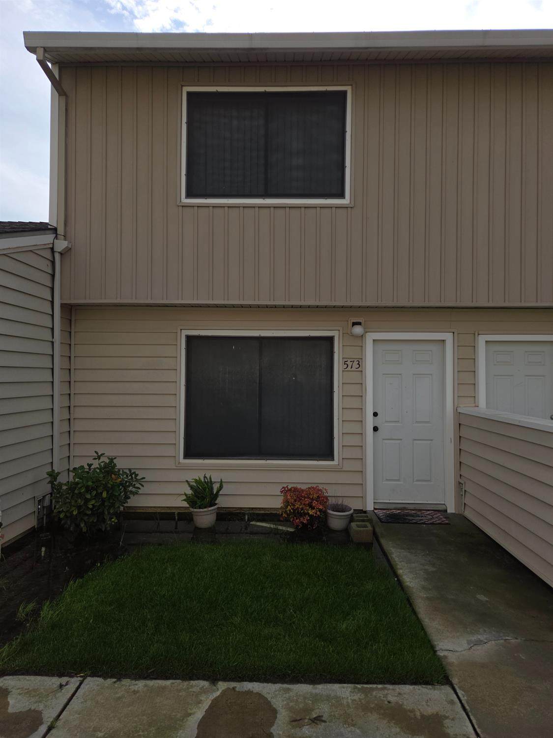 573 North Street - Photo 1