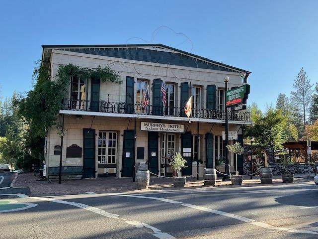 576 Quiet Place - Photo 1