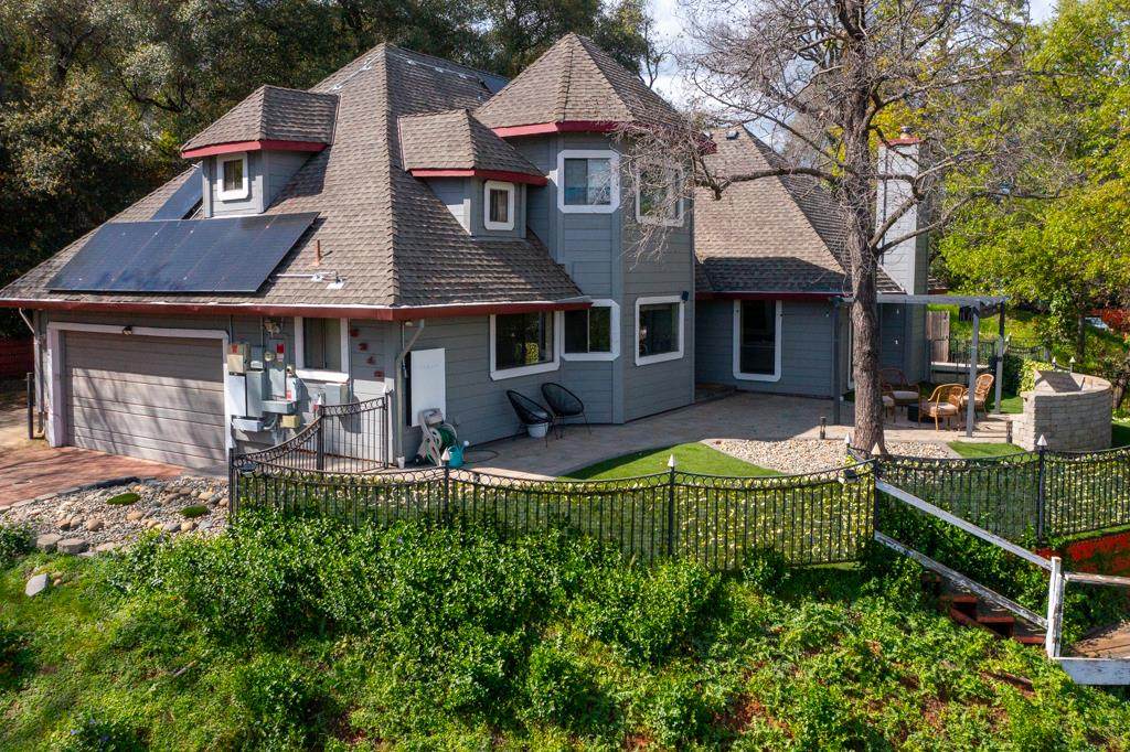 3218 Cambridge Road - Photo 1