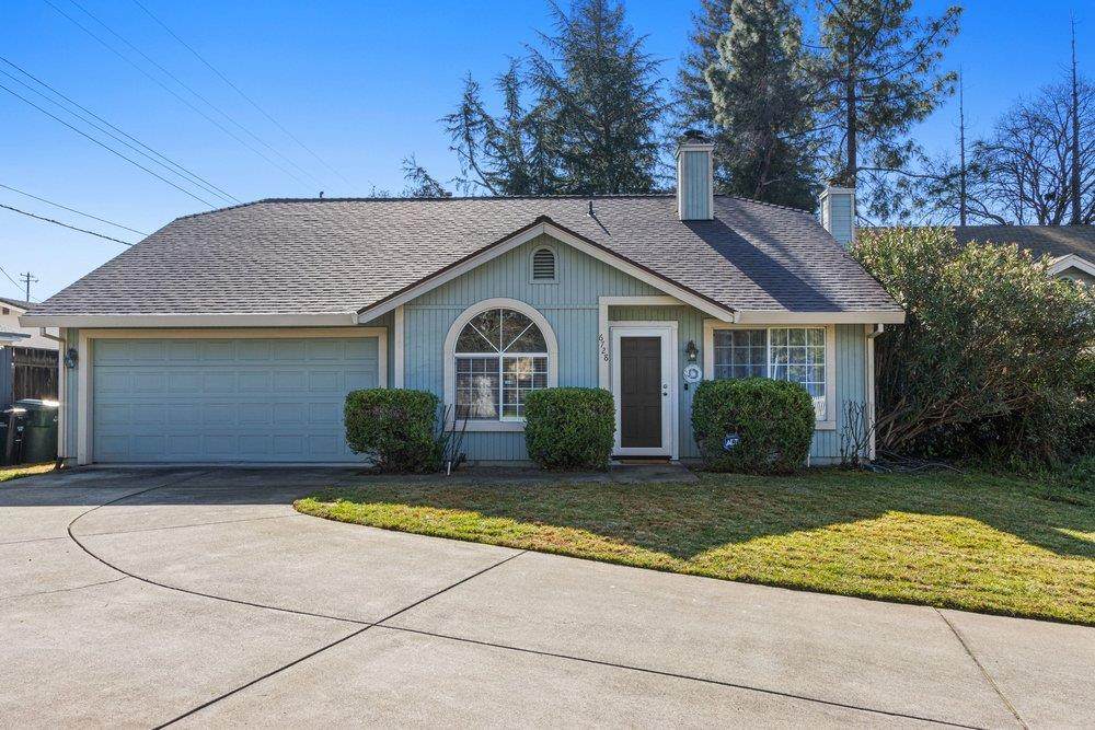 6728 Palmtree Court - Photo 1