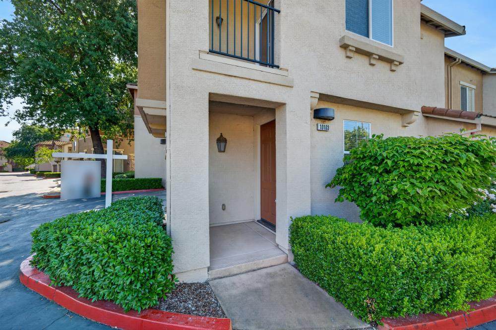 https://bt-photos.global.ssl.fastly.net/sacramento/orig_boomver_1_561036852-2.jpg