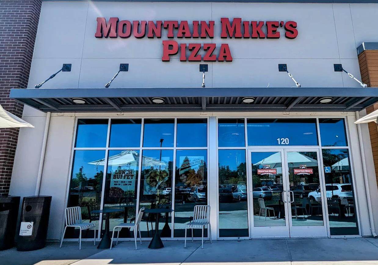 4720 Freeport Boulevard - Photo 1