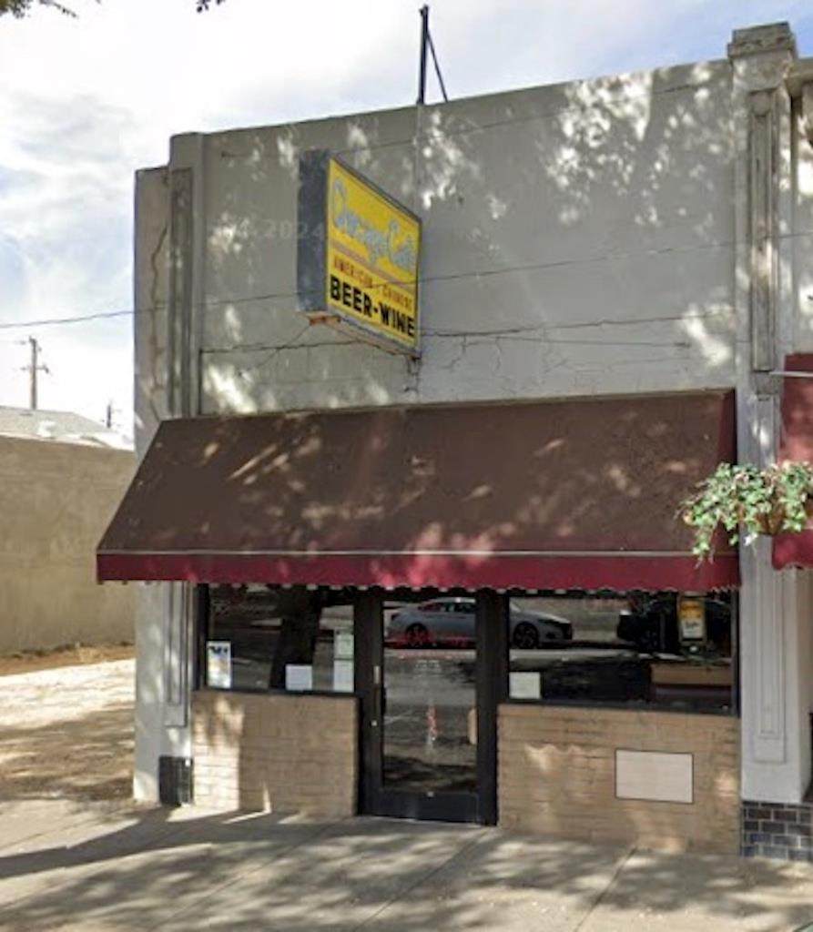 411 Main Street - Photo 1