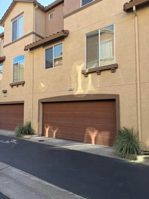 2580 El Camino Avenue - Photo 1