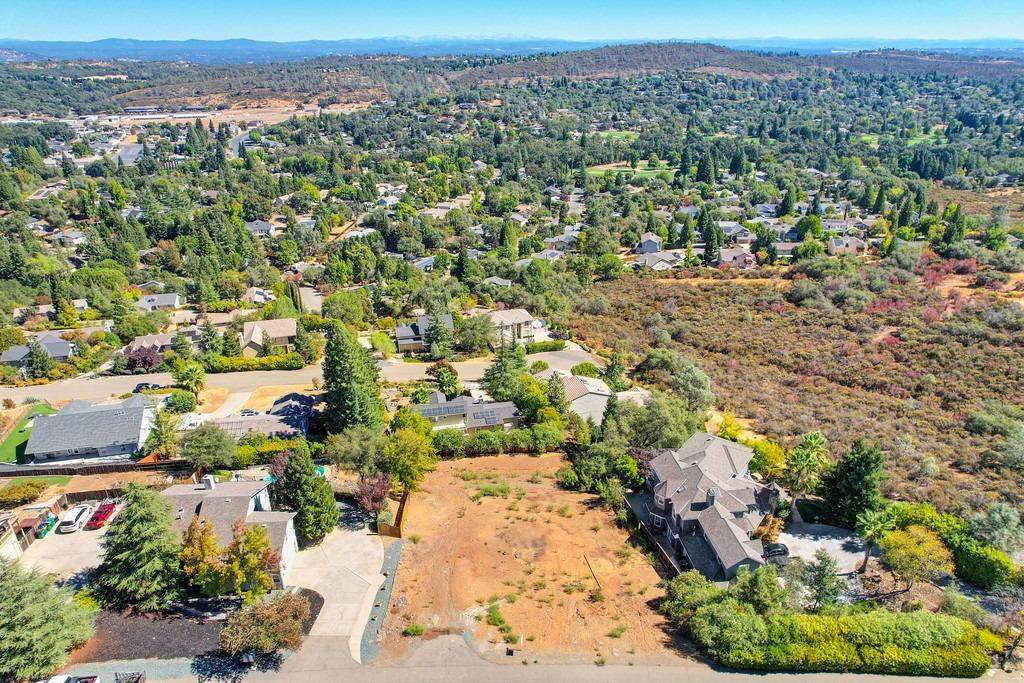 3299 Woodleigh Lane - Photo 1