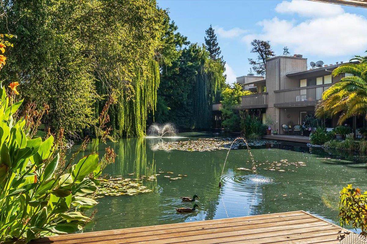 2418 Larkspur Lane - Photo 1