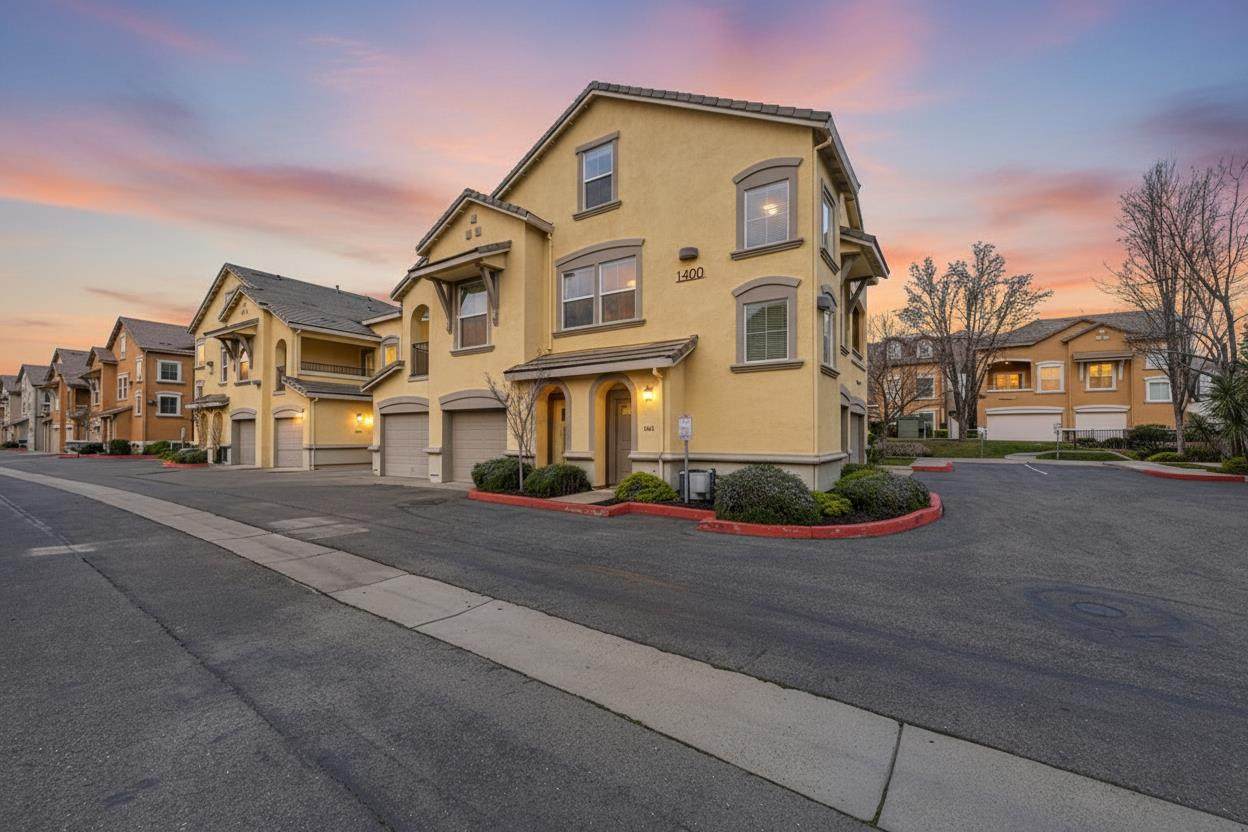 https://bt-photos.global.ssl.fastly.net/sacramento/orig_boomver_1_561047570-2.jpg