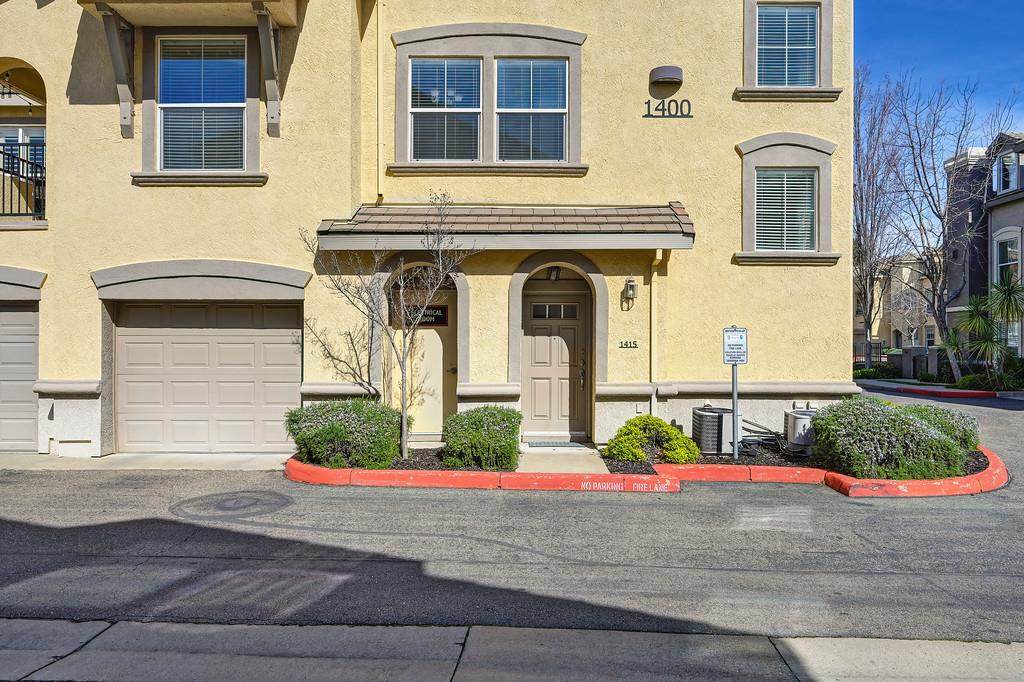 https://bt-photos.global.ssl.fastly.net/sacramento/orig_boomver_1_561047570-2.jpg