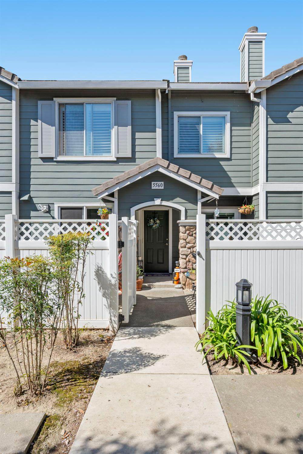 https://bt-photos.global.ssl.fastly.net/sacramento/1280_boomver_1_561051399-2.jpg