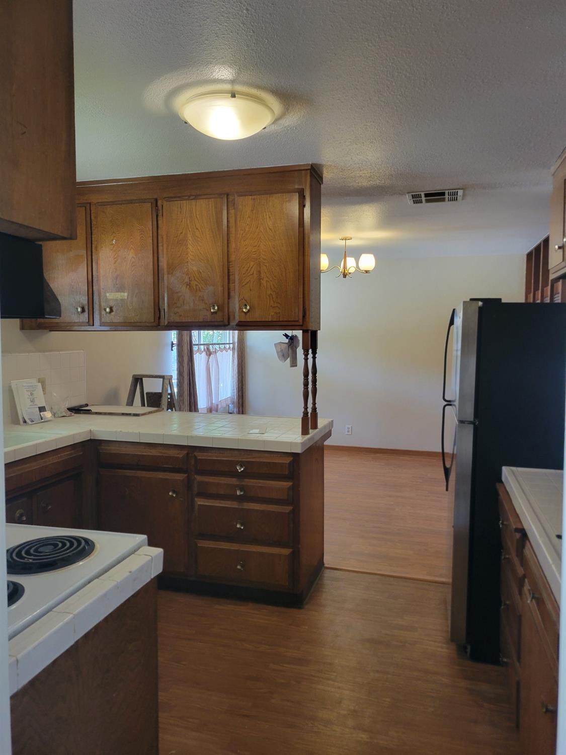 https://bt-photos.global.ssl.fastly.net/sacramento/orig_boomver_1_561057747-2.jpg