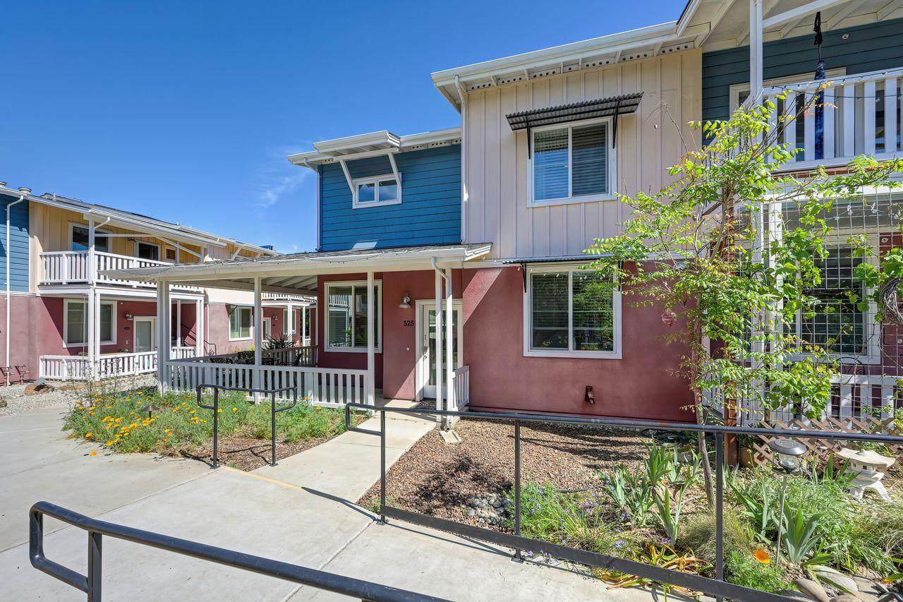 https://bt-photos.global.ssl.fastly.net/sacramento/orig_boomver_1_561059364-2.jpg