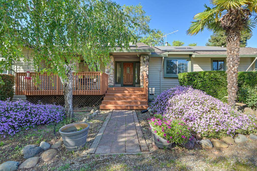 https://bt-photos.global.ssl.fastly.net/sacramento/orig_boomver_1_561060346-2.jpg