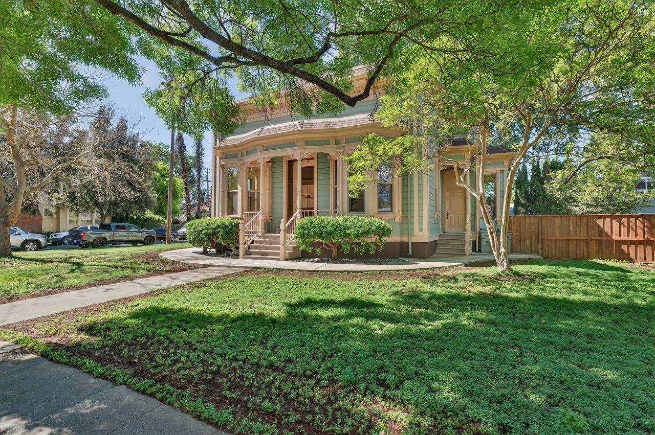 https://bt-photos.global.ssl.fastly.net/sacramento/orig_boomver_1_561061086-2.jpg