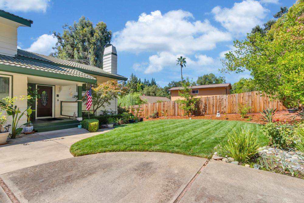 https://bt-photos.global.ssl.fastly.net/sacramento/orig_boomver_2_561061151-2.jpg