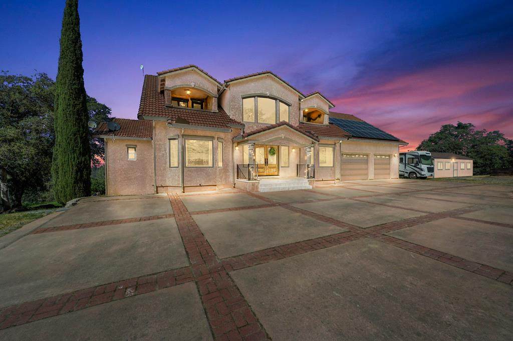https://bt-photos.global.ssl.fastly.net/sacramento/orig_boomver_1_561061964-2.jpg