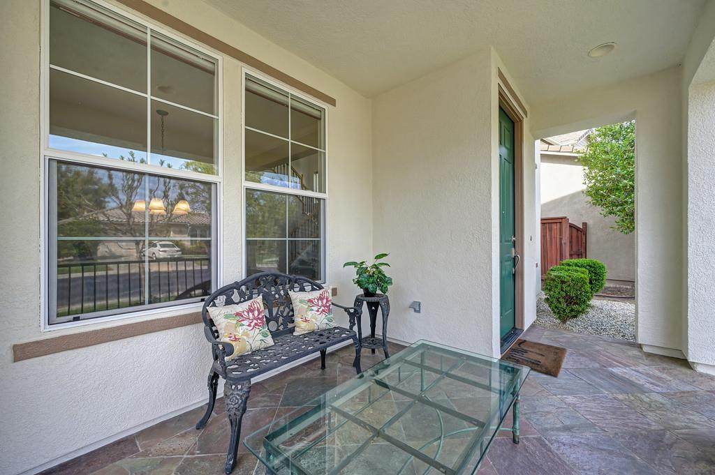 https://bt-photos.global.ssl.fastly.net/sacramento/orig_boomver_1_561062389-2.jpg