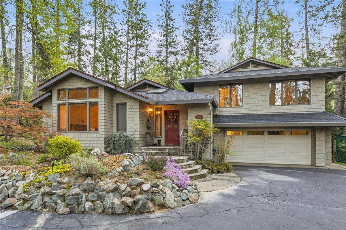136 Orchard Street - Photo 1