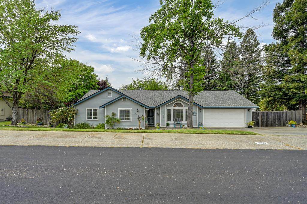 11723 Sherwood Way - Photo 1