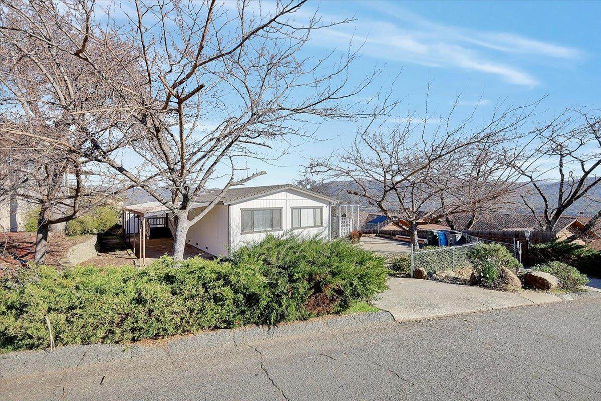5364 Treasure Hill Drive - Photo 1
