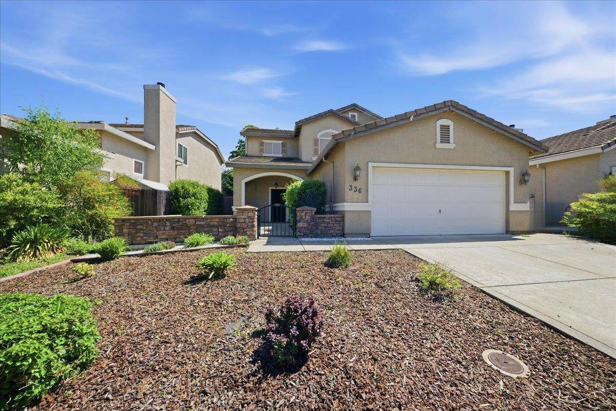 336 Wildflower Drive - Photo 1