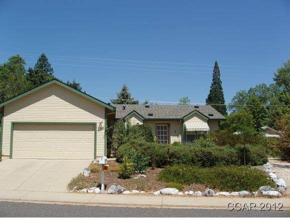 166 Oak Tree Circle - Photo 1