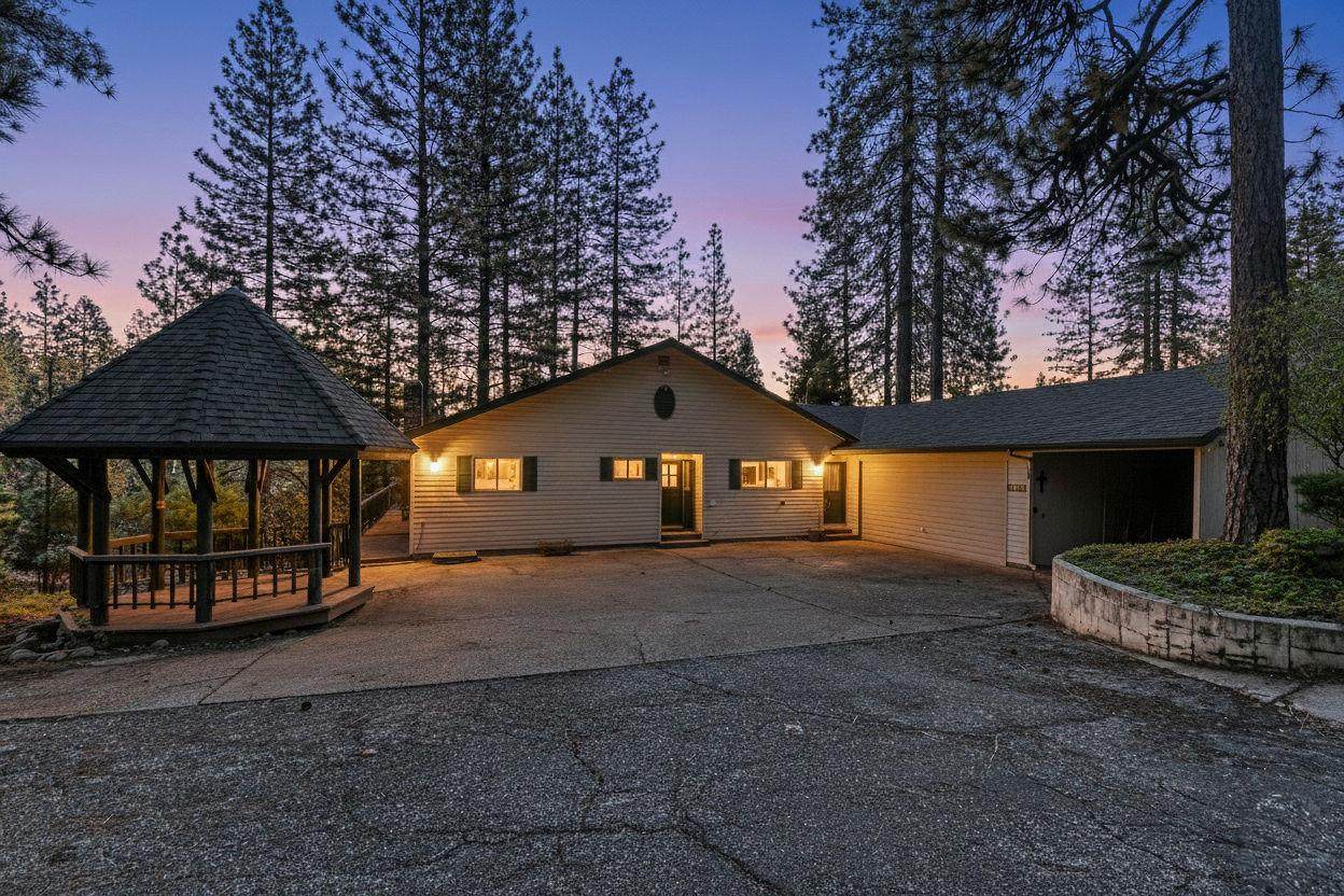 https://bt-photos.global.ssl.fastly.net/sacramento/1280_boomver_1_561063997-2.jpg