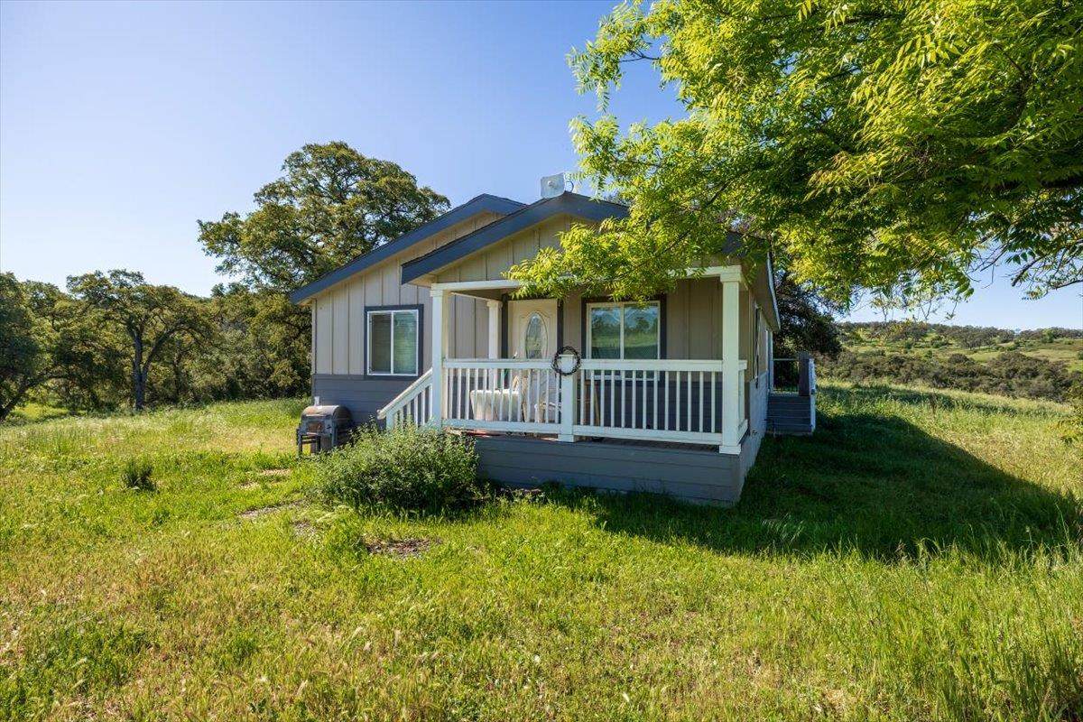 23070 Payam Place - Photo 1
