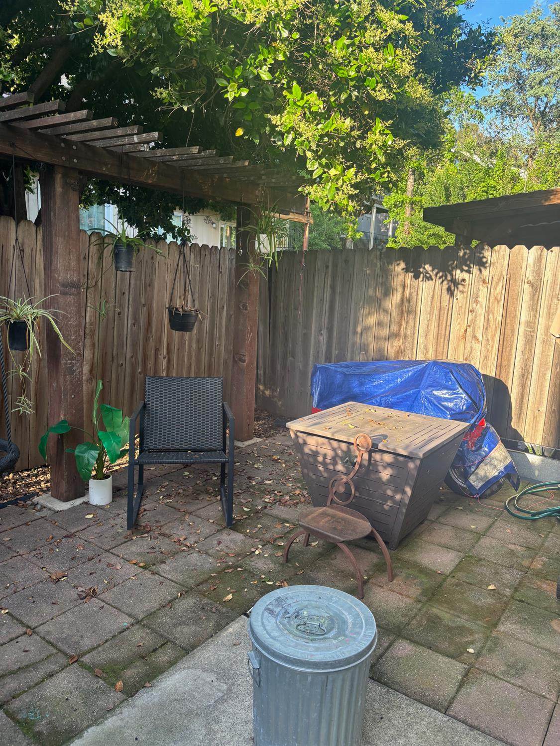 https://bt-photos.global.ssl.fastly.net/sacramento/orig_boomver_1_561068568-2.jpg